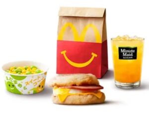 マクドナルド「エッグマックマフィンハッピーセット」